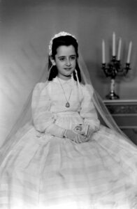 Gent d'Alforja; primera comunió de na Maria Aguiló i Simó (1947-2013)